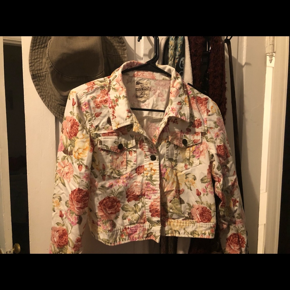 Floral print jean jacket
